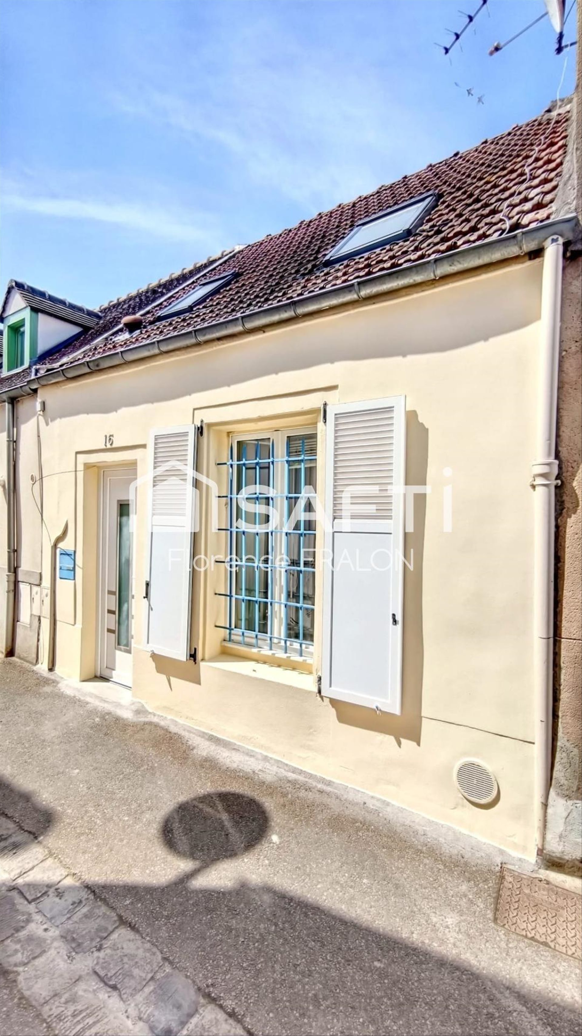 Maison à louer, 35m², Mantes-la-Jolie