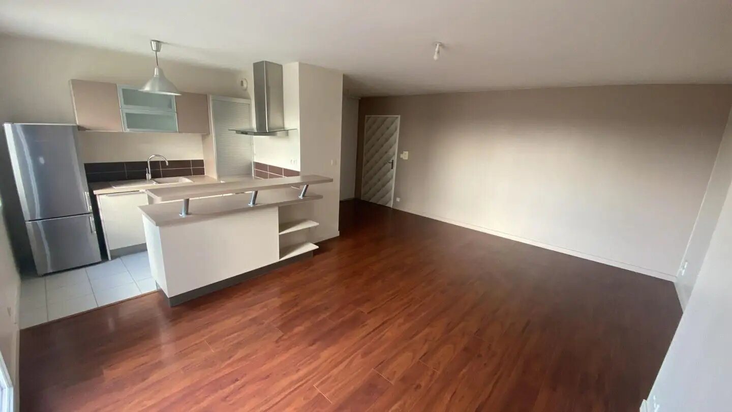 Appartement à vendre, 65m², Couëron