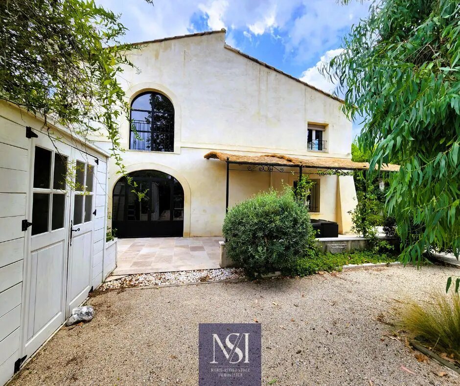 Maison à vendre, 158m², Arles