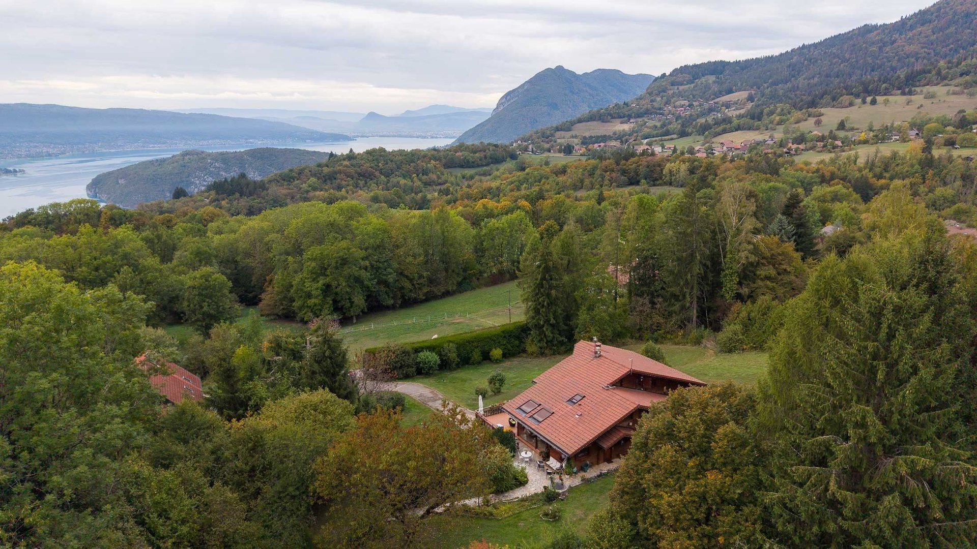 Maison à vendre, 296m², Talloires