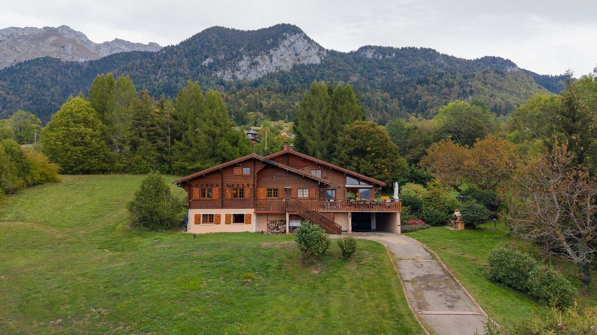 Maison à vendre, 296m², Talloires