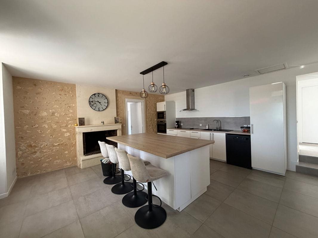 Maison à vendre, 114m², Saint-Bonnet-sur-Gironde