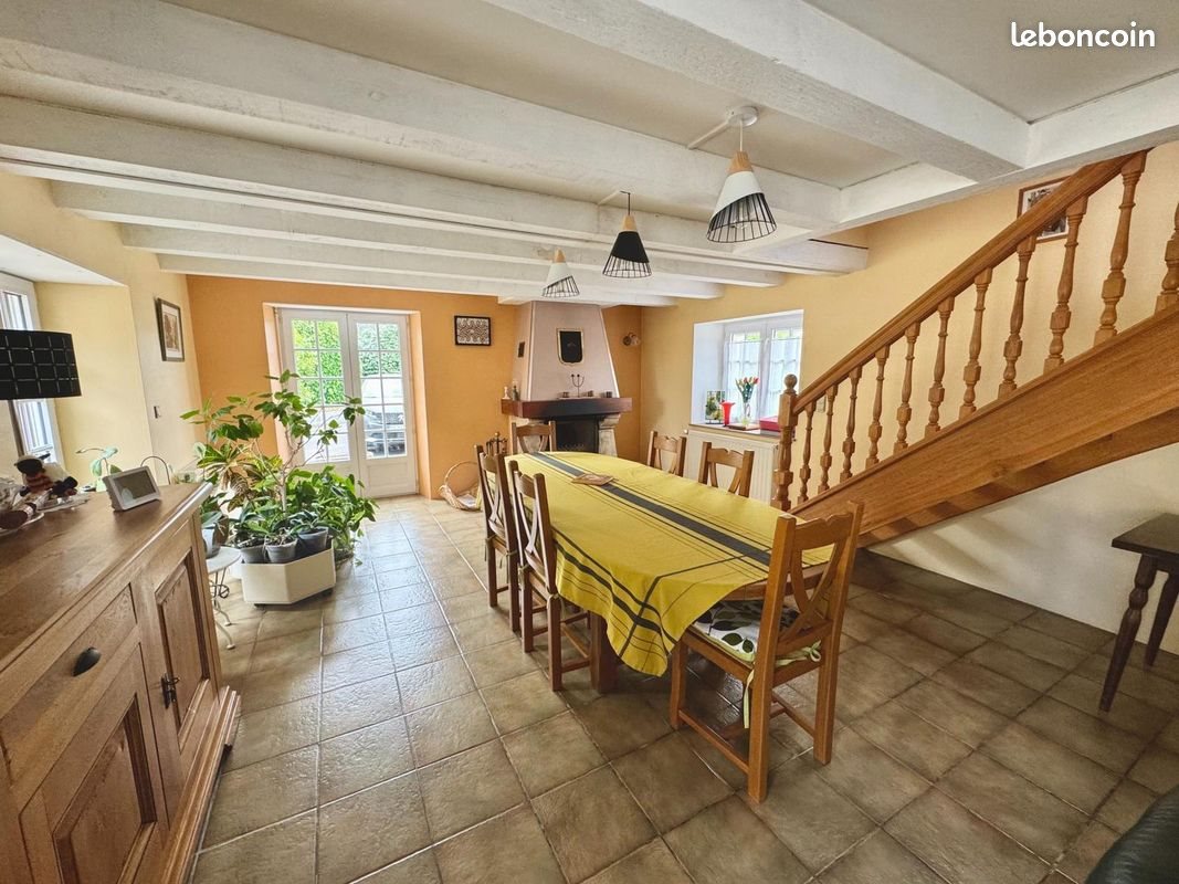 Maison à vendre, 163m², Saint-Thuriau