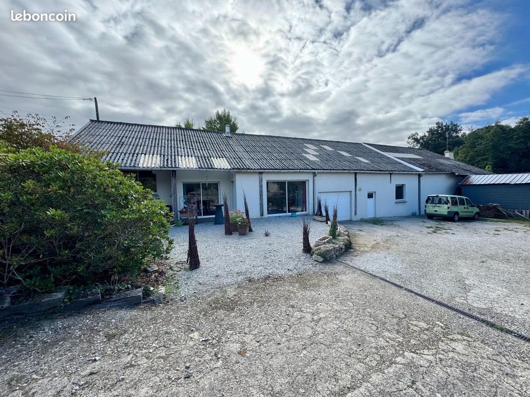 Maison à vendre, 113m², Cléguérec