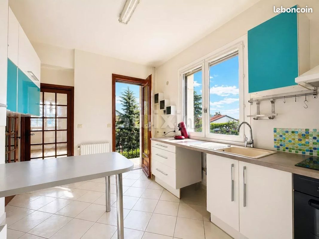 Maison à vendre, 261m², Décines-Charpieu
