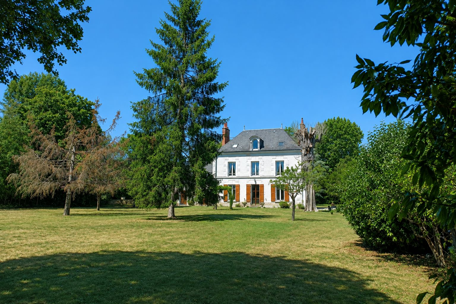 Maison à vendre, 203m², Cour-sur-Loire