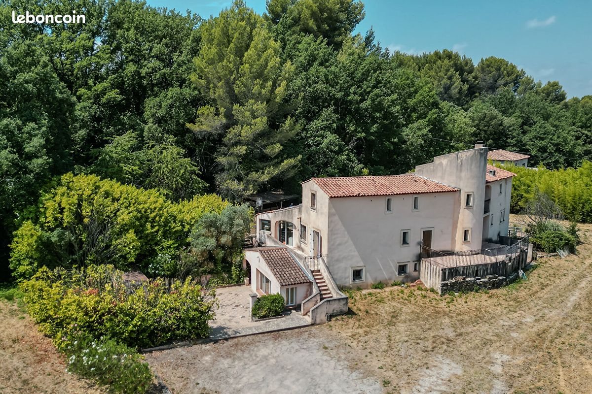 Maison à vendre, 523m², Meyrargues
