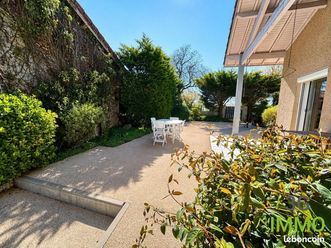 Maison à vendre, 125m², Châtillon-sur-Chalaronne