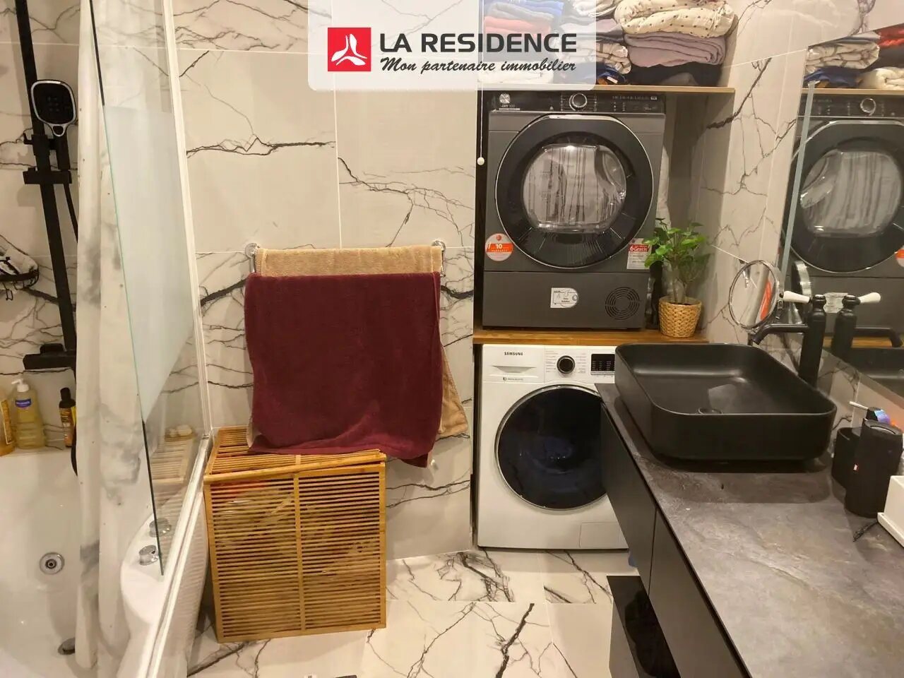 Appartement à louer, 77m², Courbevoie