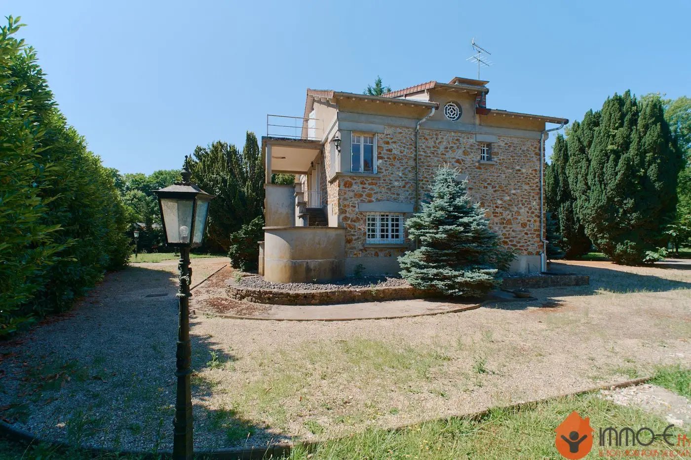 Maison à vendre, 200m², Condé-Sainte-Libiaire