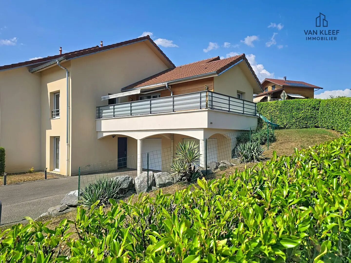 Maison à vendre, 114m², Cessy