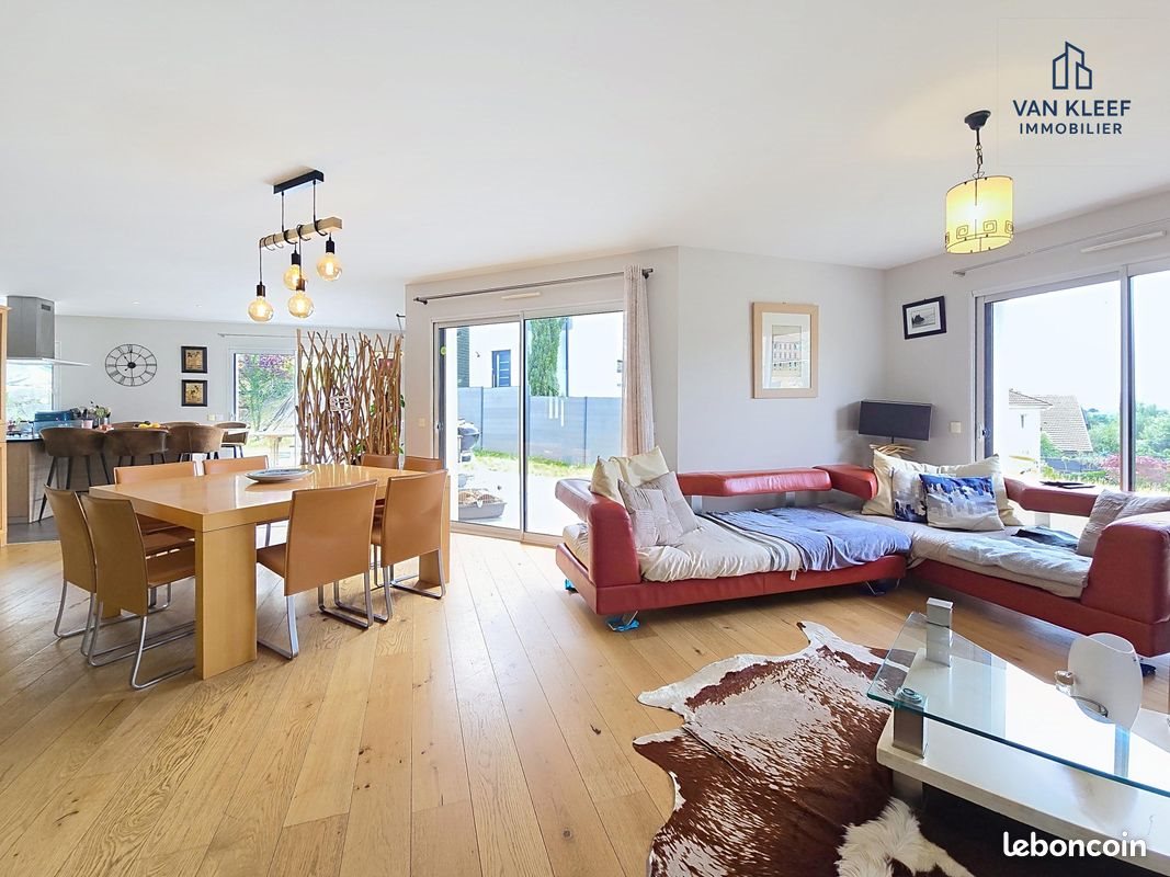 Maison à vendre, 190m², Chevry