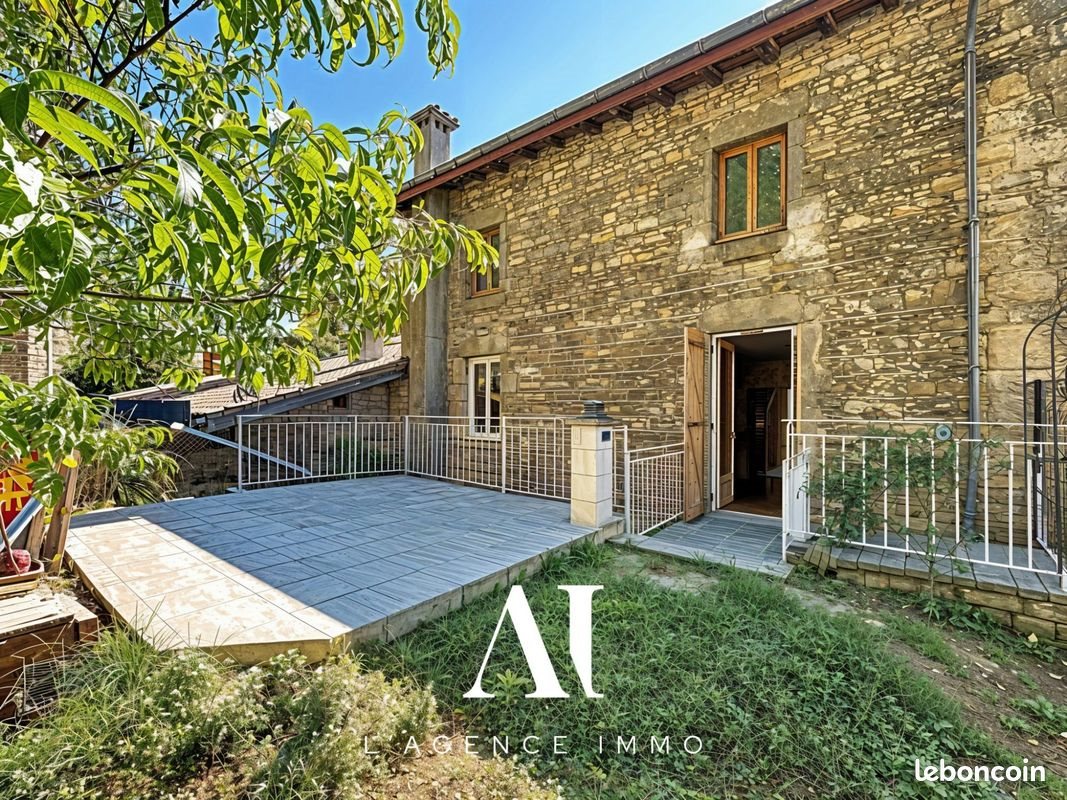 Maison à vendre, 185m², Jujurieux