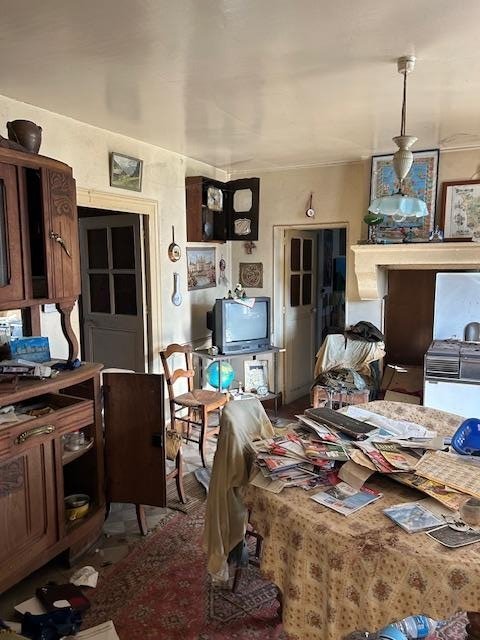 Maison à vendre, 3m², Charrin