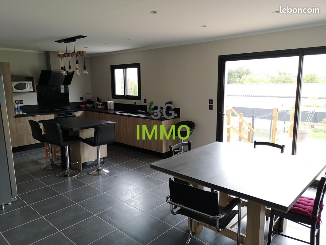 Maison à vendre, 133m², Uzès