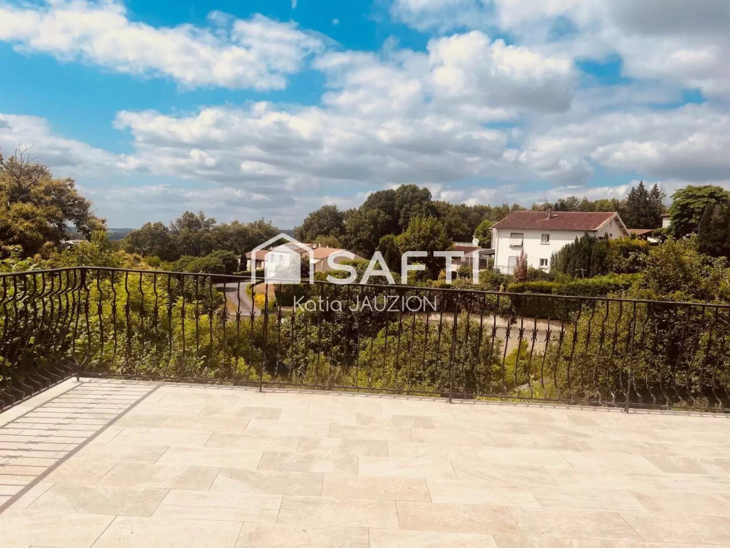 Maison à vendre, 137m², Lacrouzette
