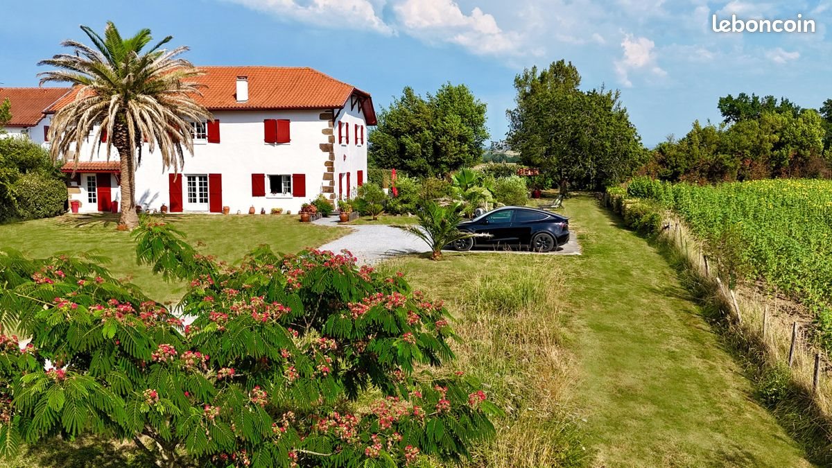 Maison à vendre, 206m², Saint-Palais