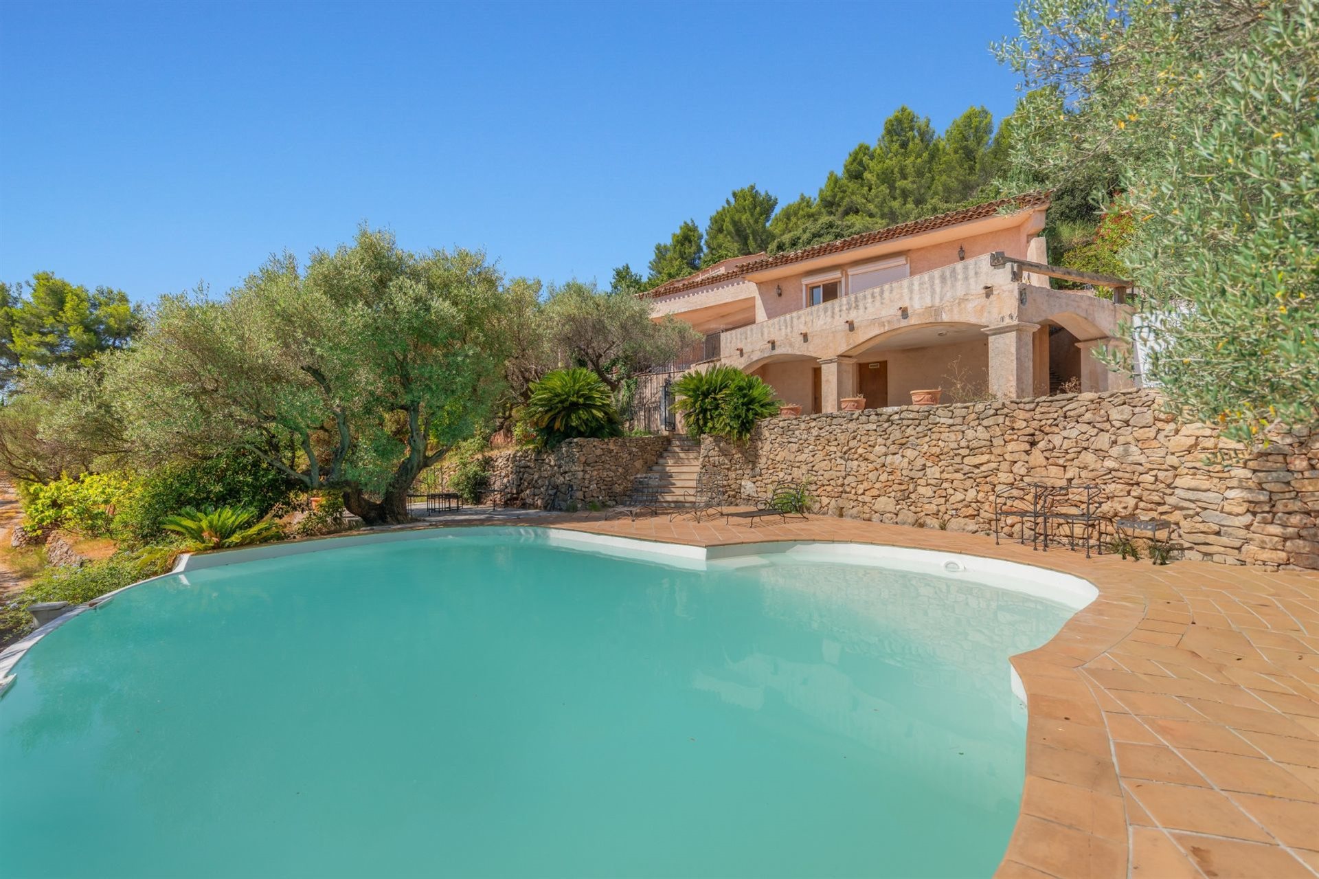 Maison à vendre, 220m², La Farlède