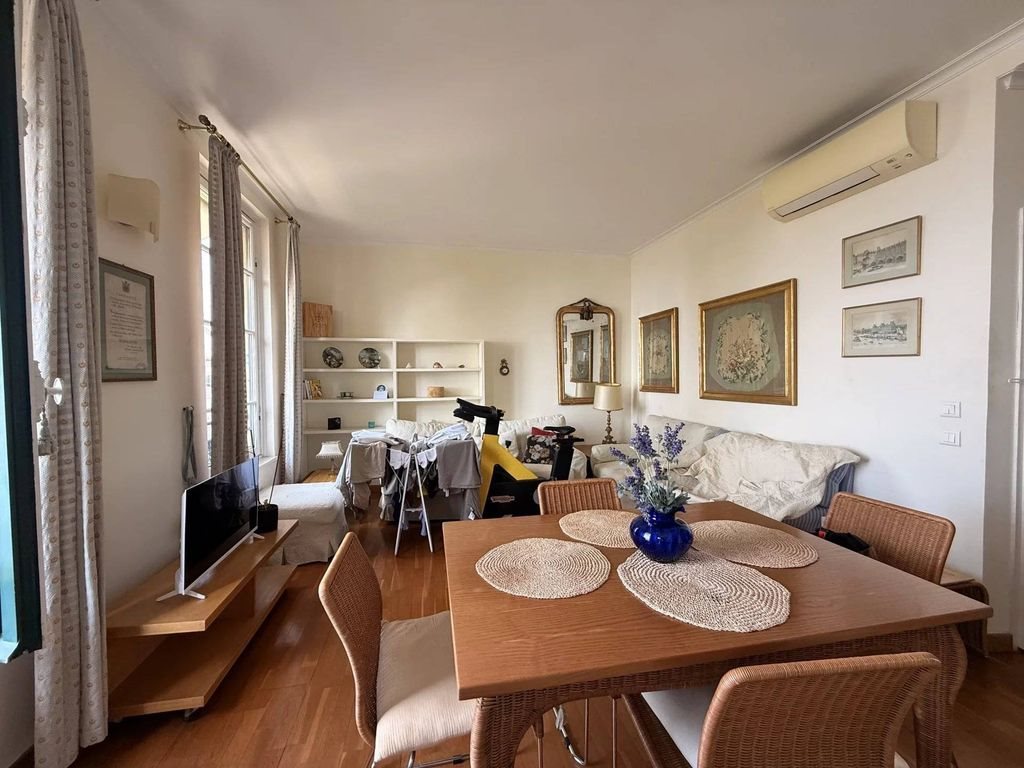 Appartement à louer, 80m², Nice