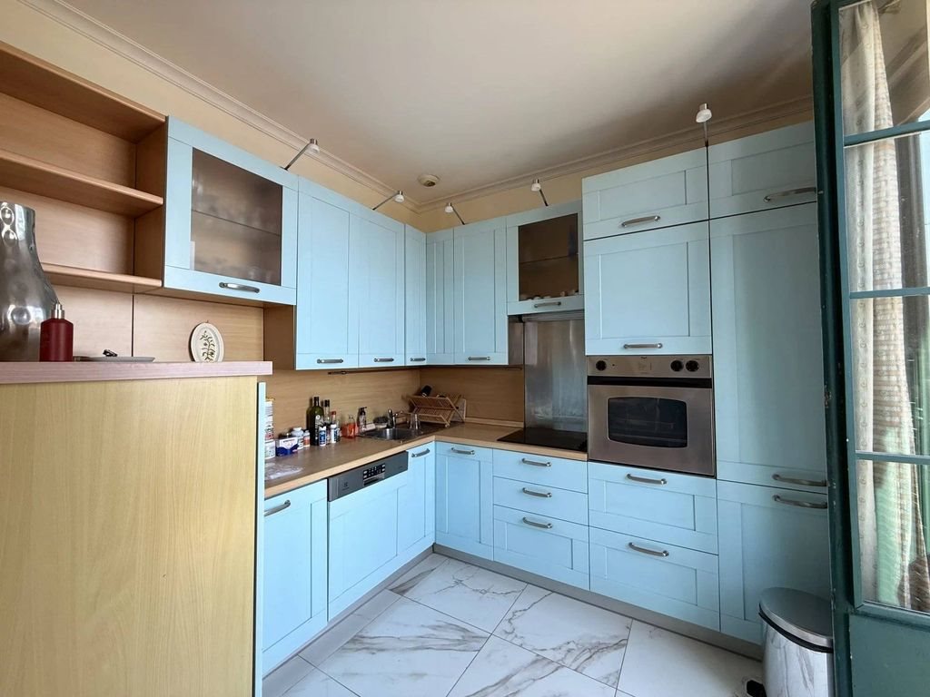 Appartement à louer, 80m², Nice