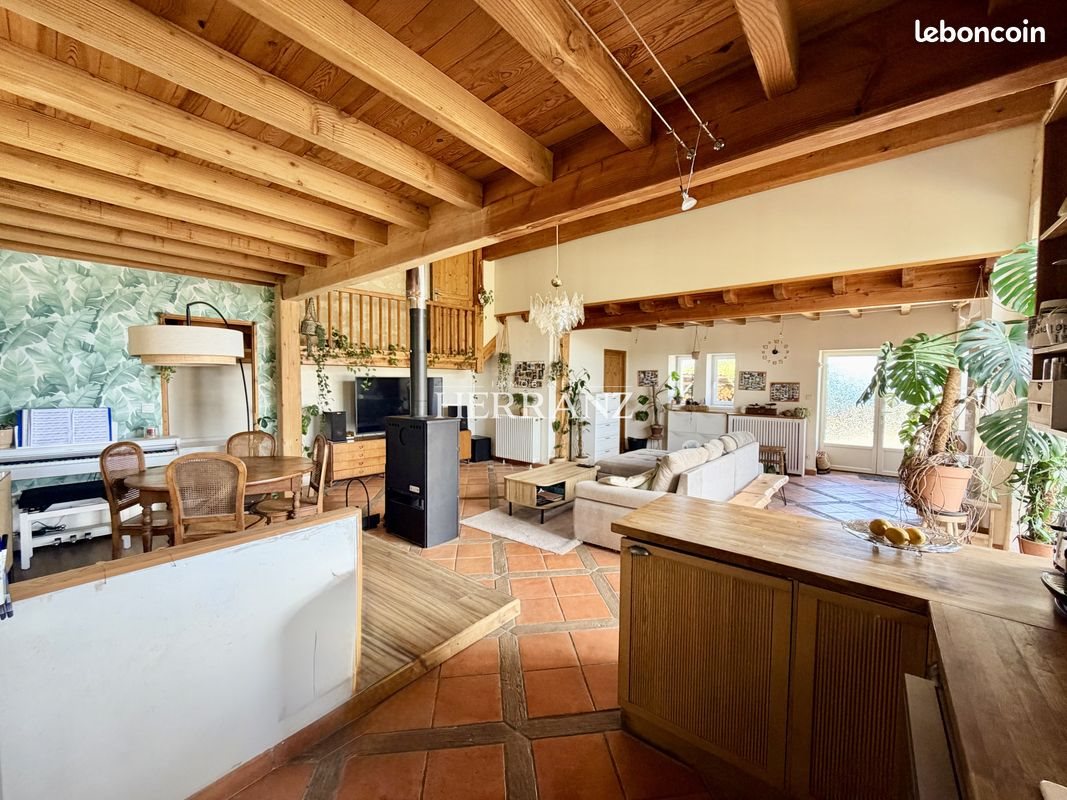 Maison à vendre, 130m², Grézillac