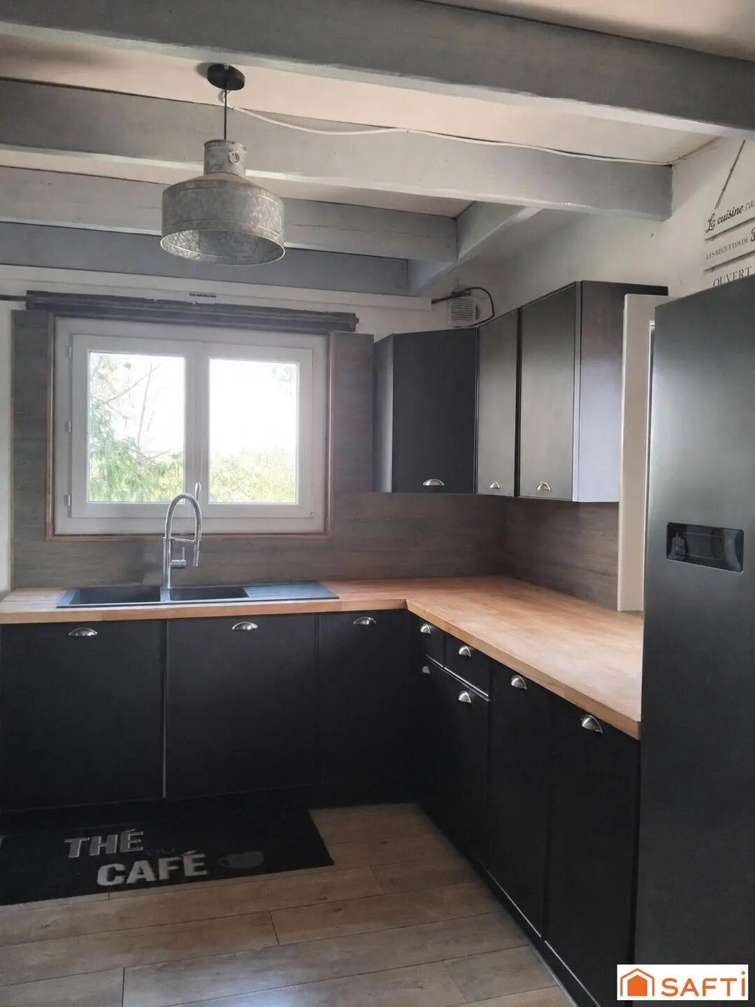 Maison à vendre, 125m², Saint-Léger-de-Rôtes