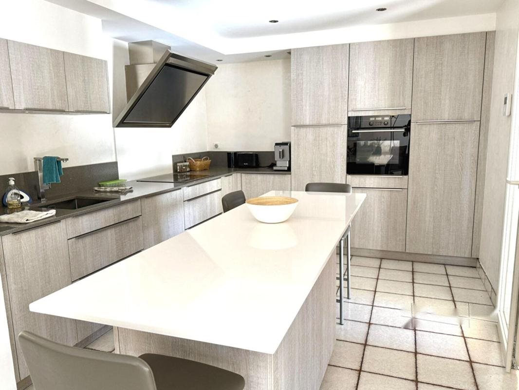 Maison à vendre, 150m², Vitrolles