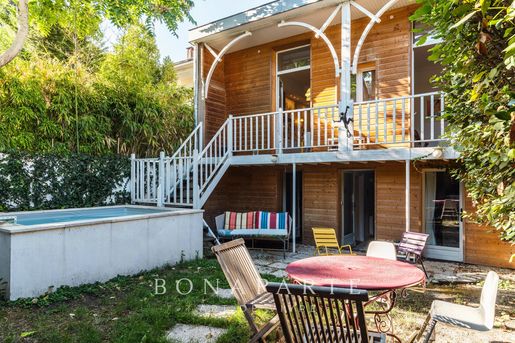 Maison 7 pièces 149 m² · à Bordeaux · 149 m² · 750 000 €