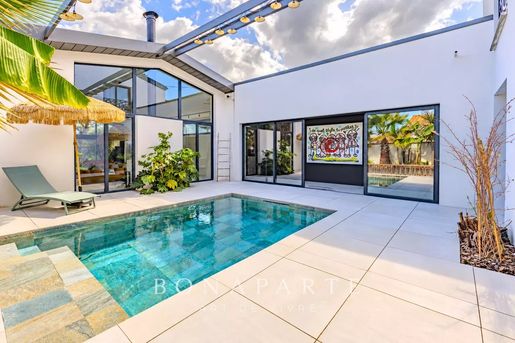Maison 5 pièces 229 m² · à Le Bouscat · 229 m² · 1 198 000 €
