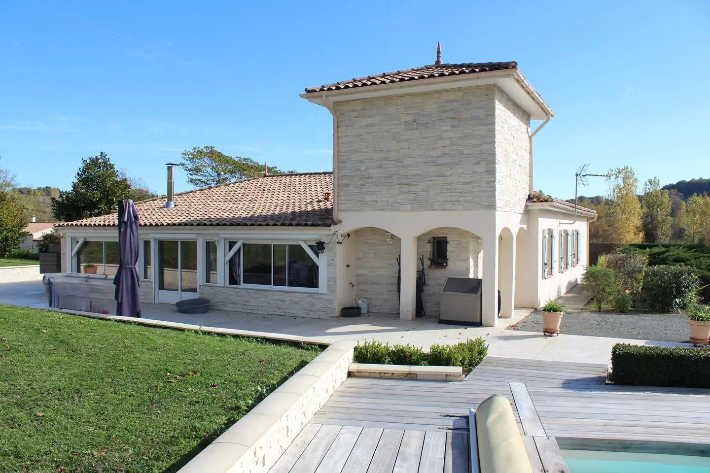 Maison à vendre, 187m², La Sauvetat-de-Savères