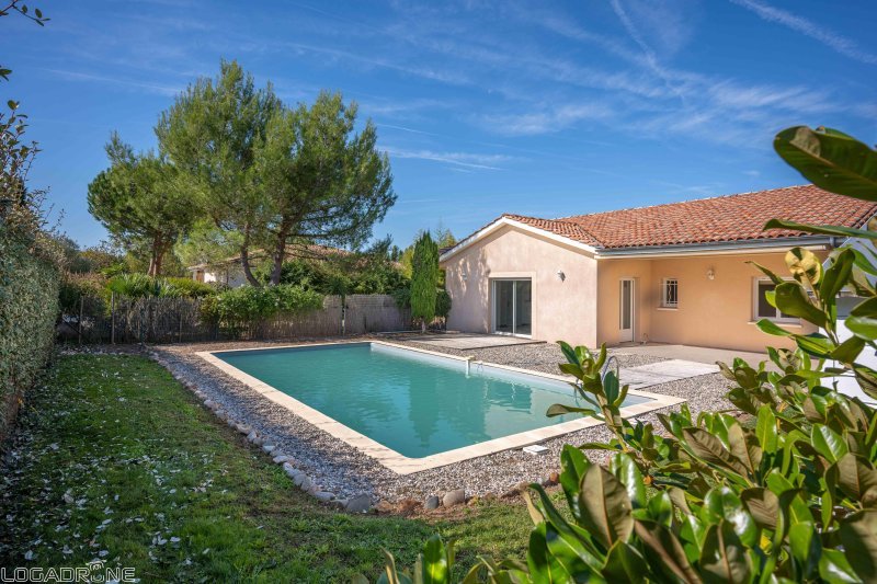 Maison à vendre, 4m², Lédat