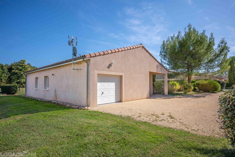 Maison à vendre, 4m², Lédat