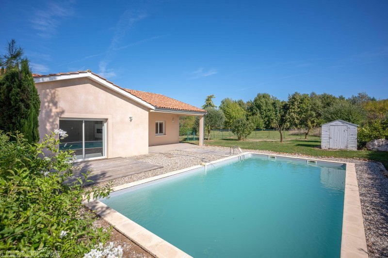 Maison à vendre, 4m², Lédat