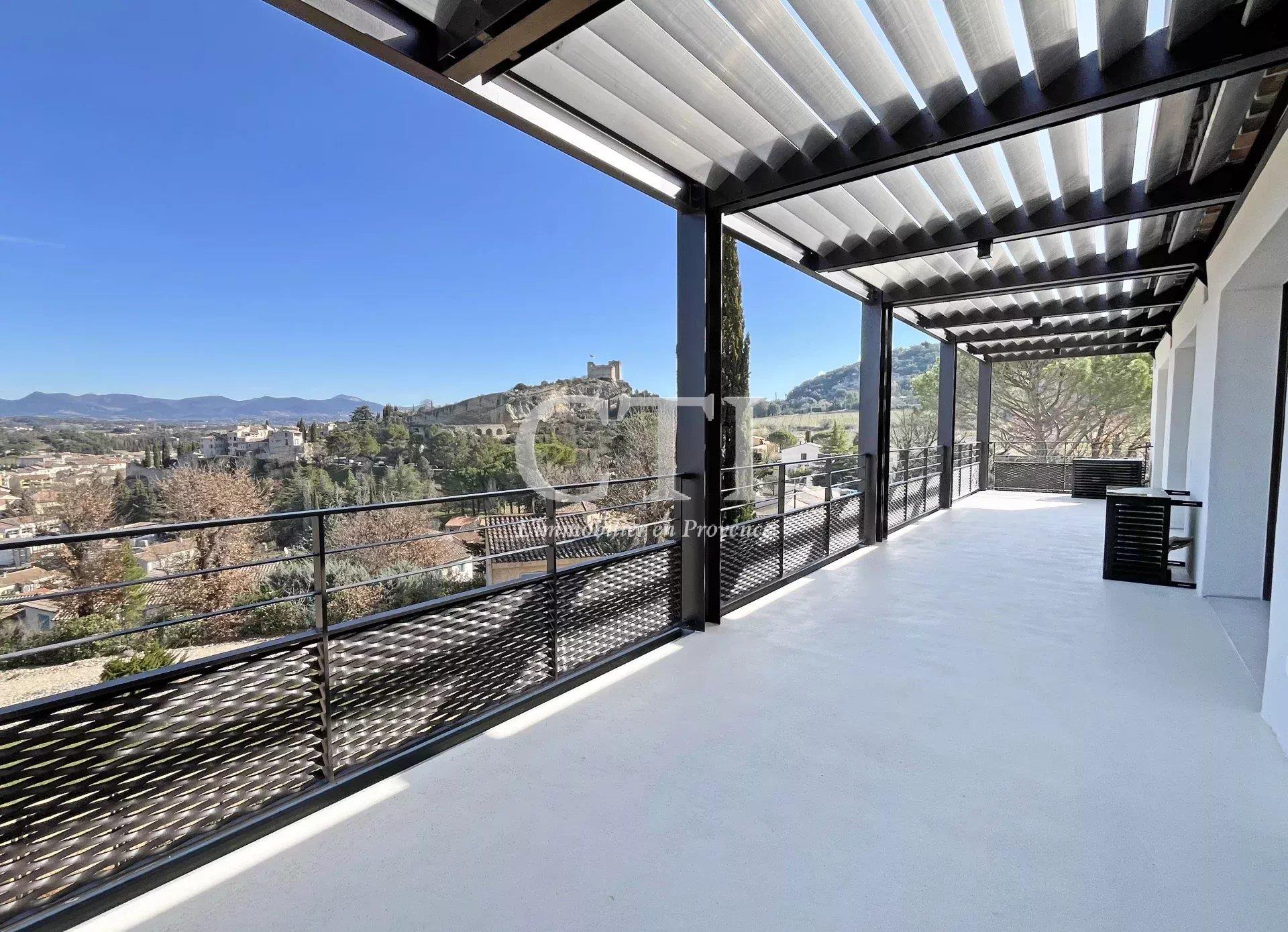 Appartement à vendre, 88m², Vaison-la-Romaine