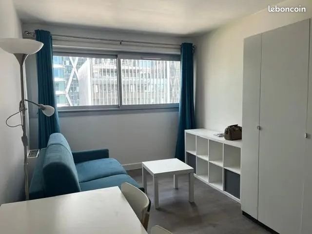 Appartement à louer, 22m², Courbevoie