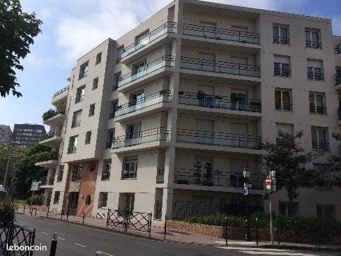 Appartement à louer, 25m², Courbevoie