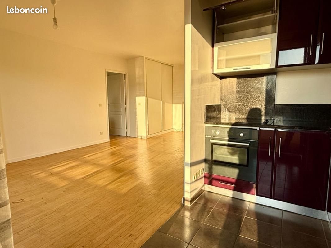 Appartement à louer, 37m², Clamart
