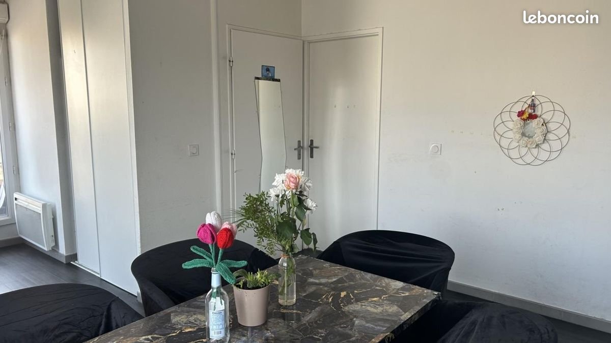 Appartement à louer, 57m², Marseille 3ème