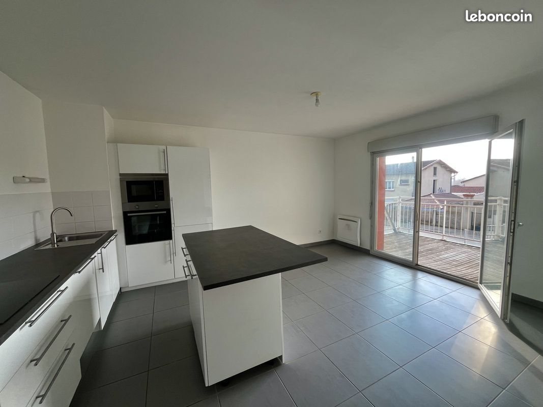Appartement à louer, 61m², Vernaison