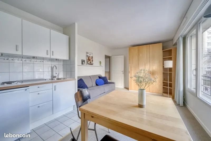 Appartement à louer, 26m², Paris 15ème