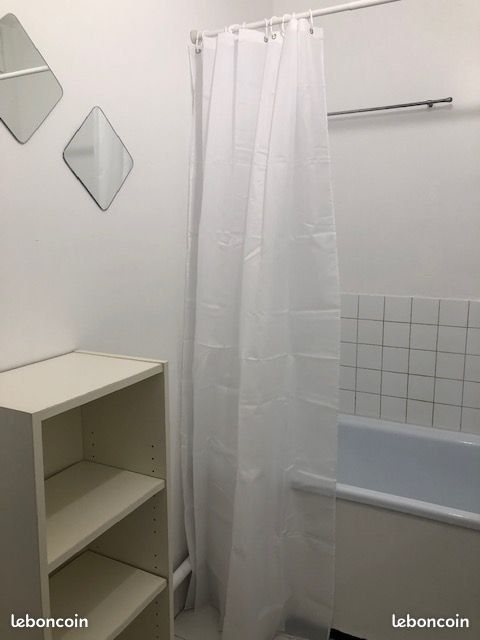 Appartement à louer, 17m², Le Chesnay