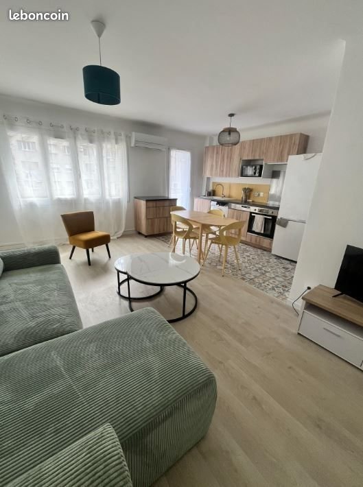 Appartement à louer, 82m², Marseille 7ème