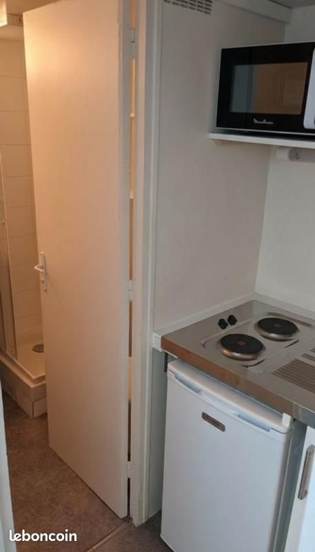 Appartement à louer, 19m², Paris 20ème