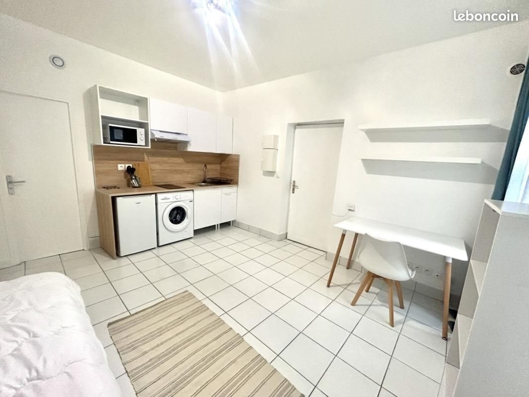 Appartement à louer, 19m², Montreuil