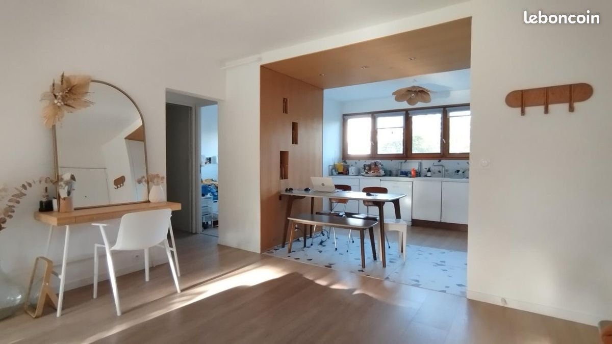Appartement à louer, 82m², Bordeaux