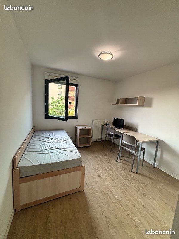 Appartement à louer, 20m², Aubervilliers
