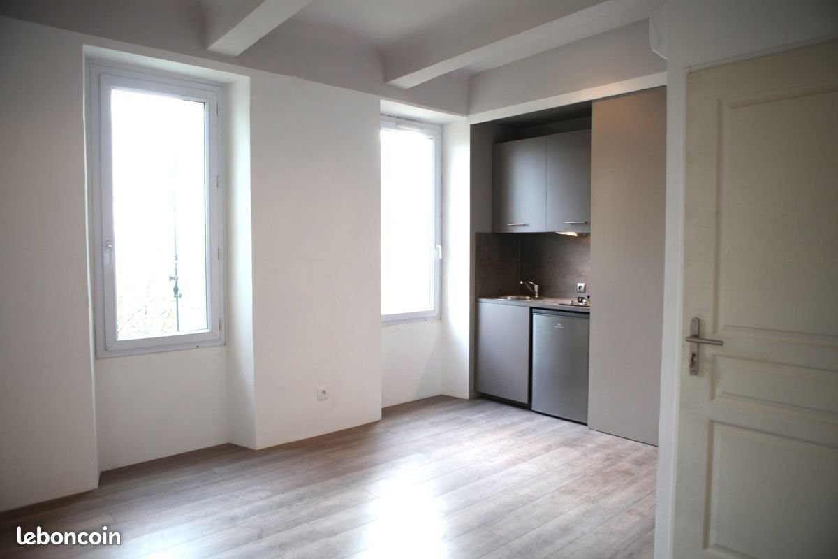 Appartement à louer, 17m², Bouc-Bel-Air