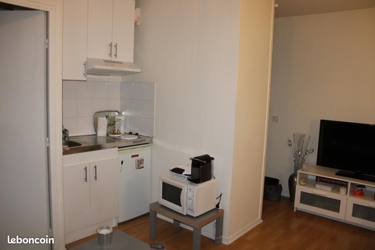 Appartement à louer, 19m², Levallois-Perret