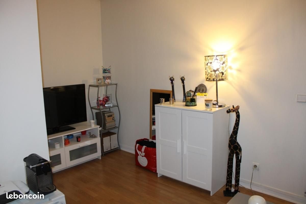 Appartement à louer, 19m², Levallois-Perret