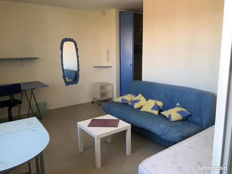 Appartement à louer, 25m², Cergy